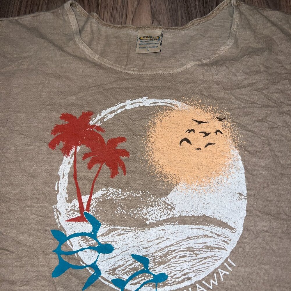 Hawaii Design Tshirt Size L | Good Condition